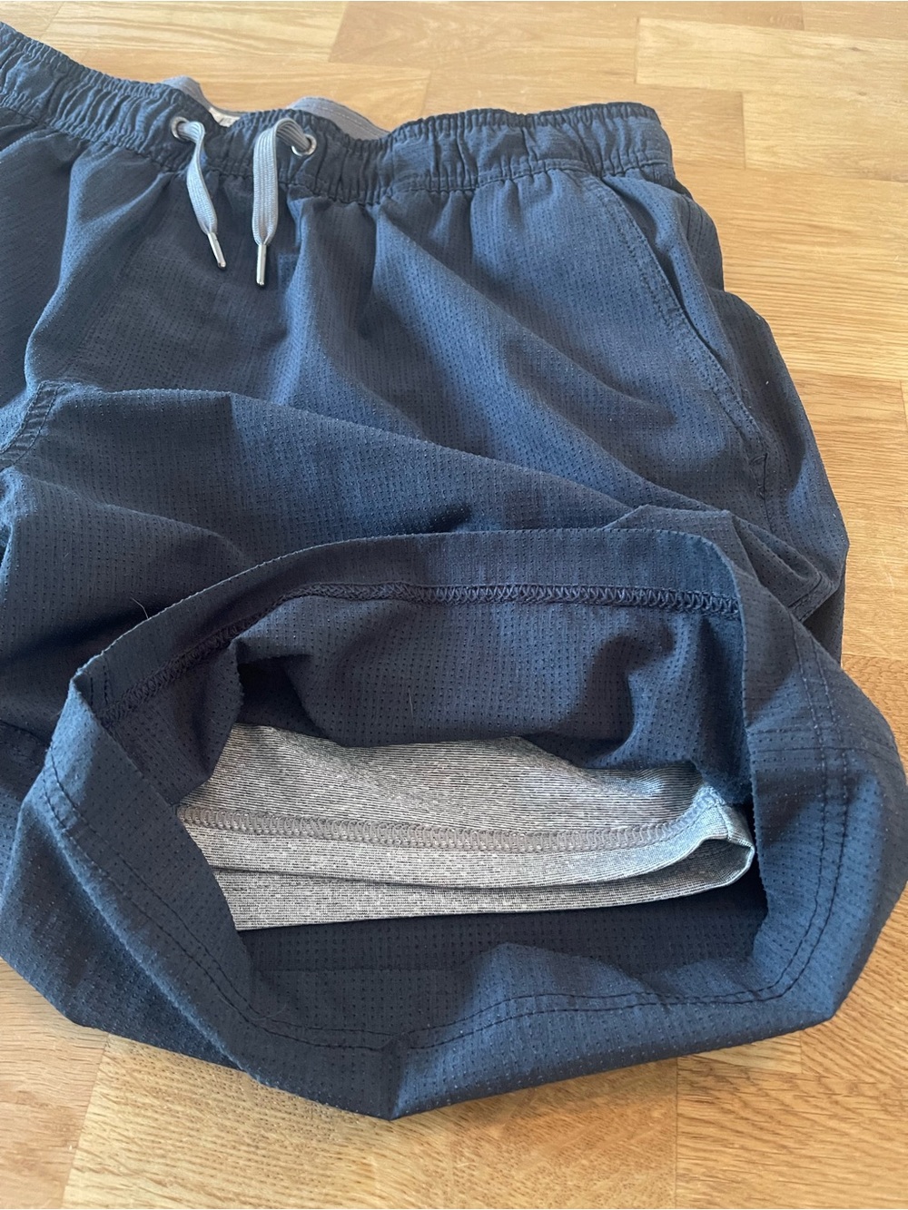 LINKSOUL Short, Lined, Navy, XL, 8" Inseam, EUC - Picture 4 of 10
